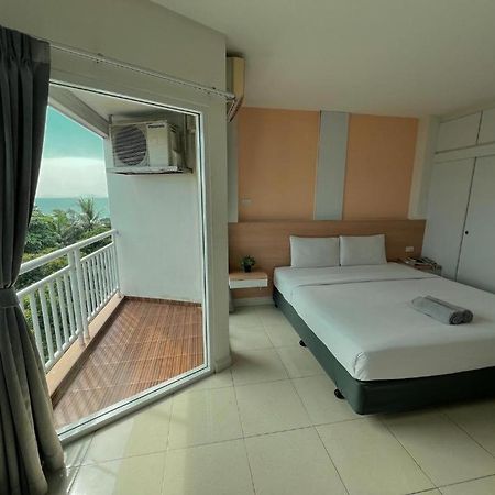 Nana Chat Bangsaen Hotel Si Racha Ngoại thất bức ảnh