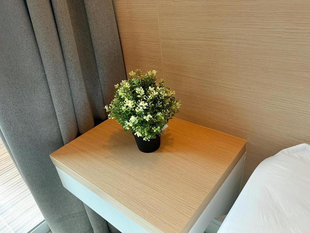 Nana Chat Bangsaen Hotel Si Racha Ngoại thất bức ảnh