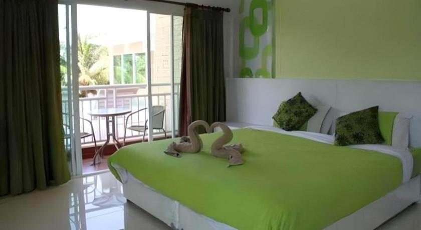 Nana Chat Bangsaen Hotel Si Racha Ngoại thất bức ảnh