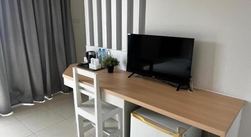 Nana Chat Bangsaen Hotel Si Racha Ngoại thất bức ảnh