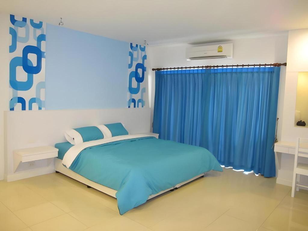 Nana Chat Bangsaen Hotel Si Racha Ngoại thất bức ảnh