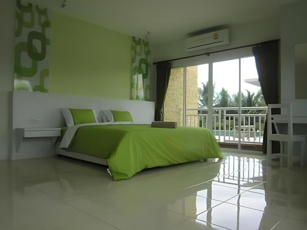Nana Chat Bangsaen Hotel Si Racha Ngoại thất bức ảnh